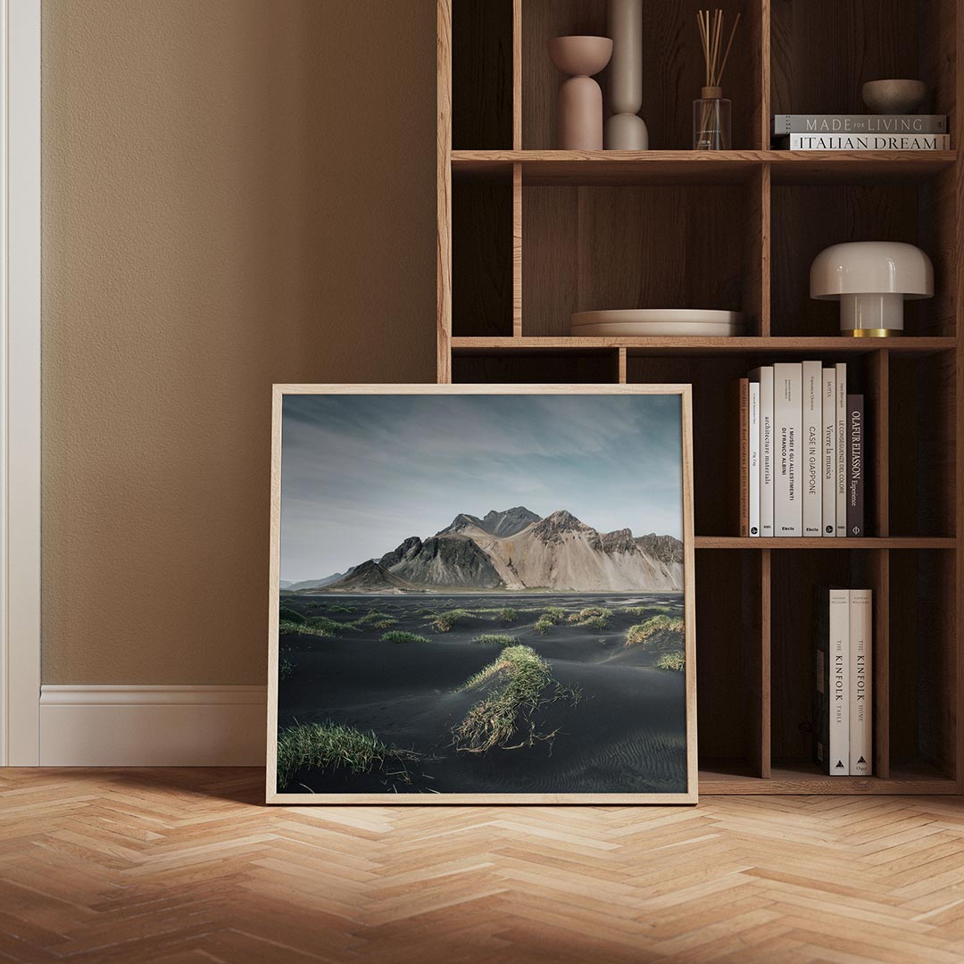Berglandschap met gras Poster