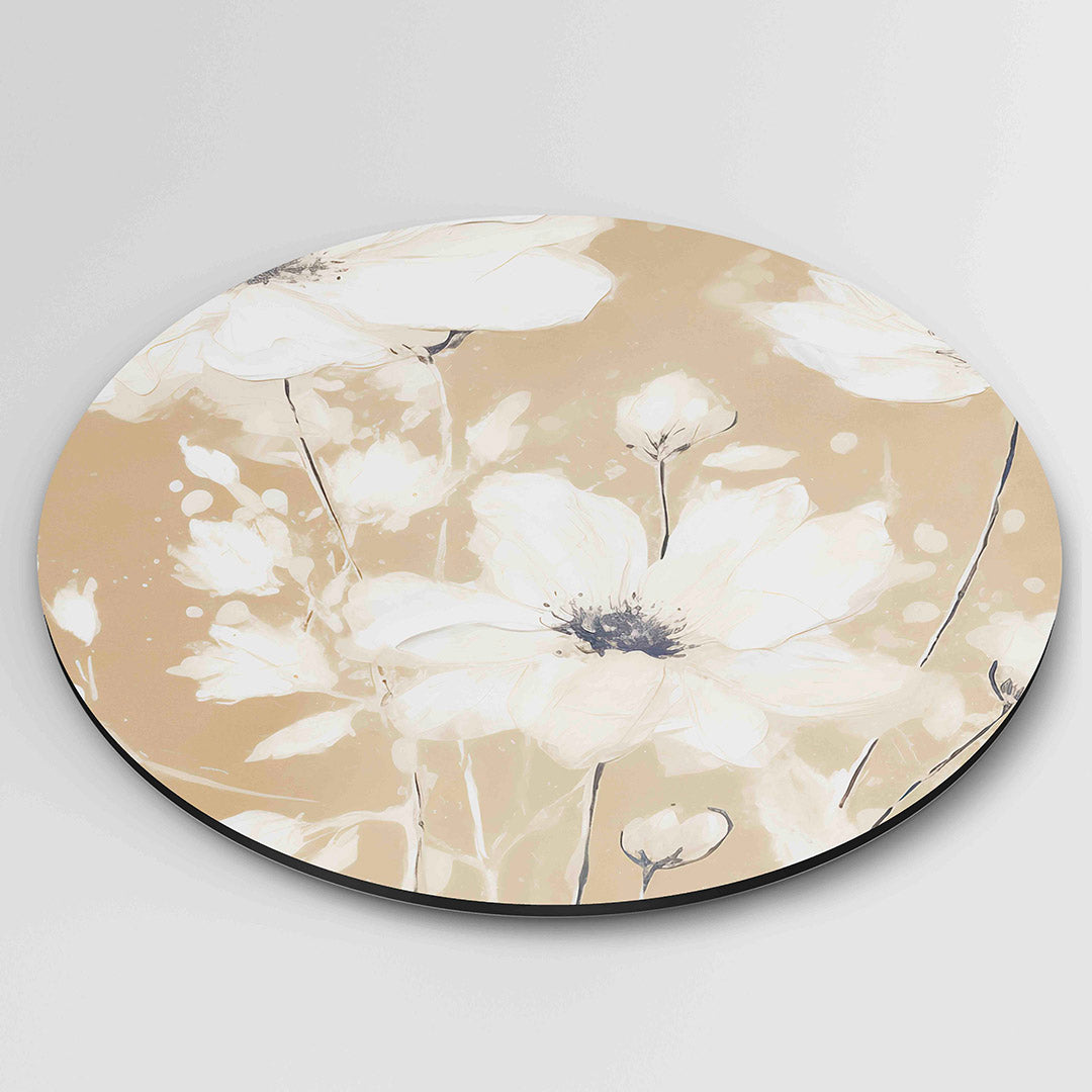 Witte bloemen op beige Muurcirkel