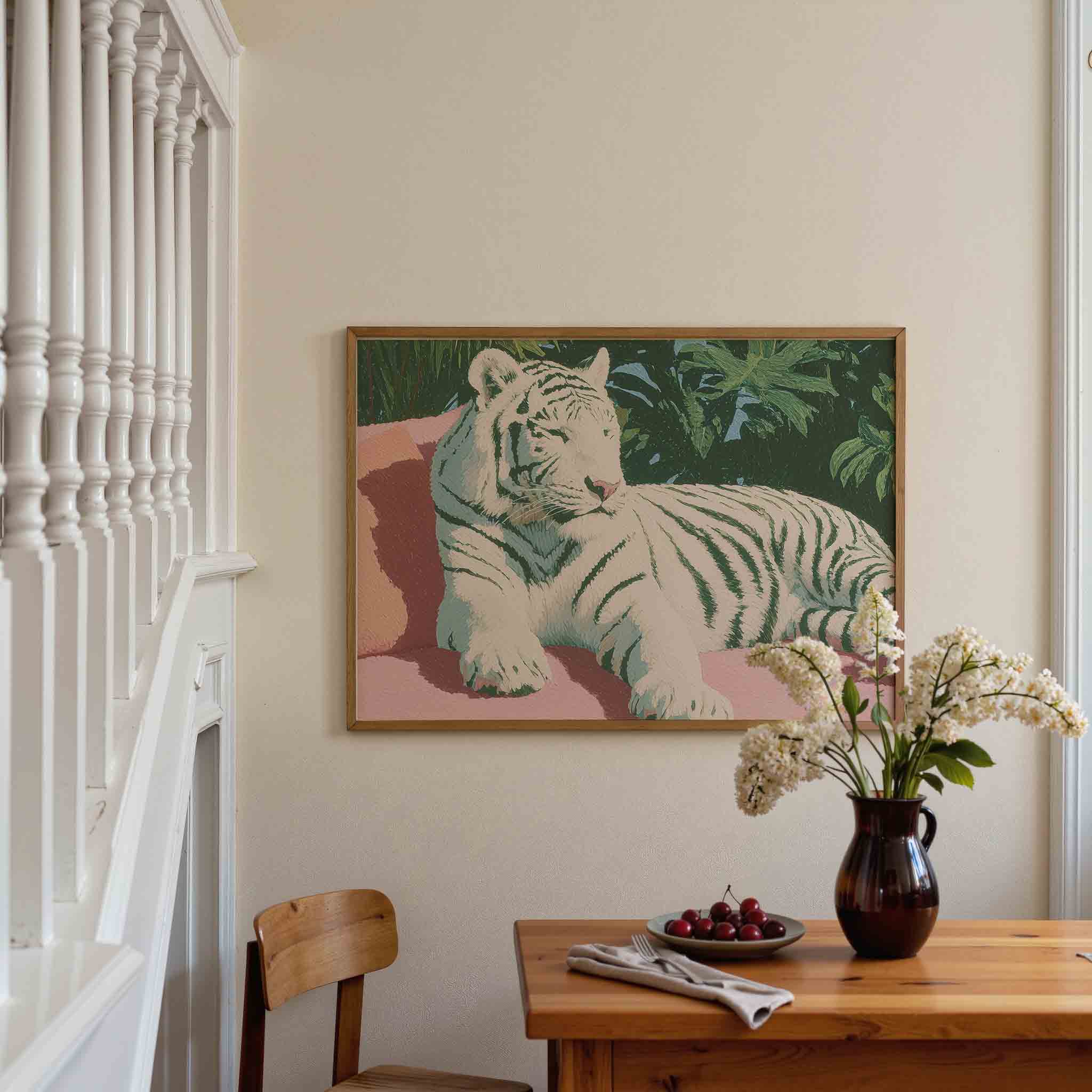 Witte tijger op roze bank Poster
