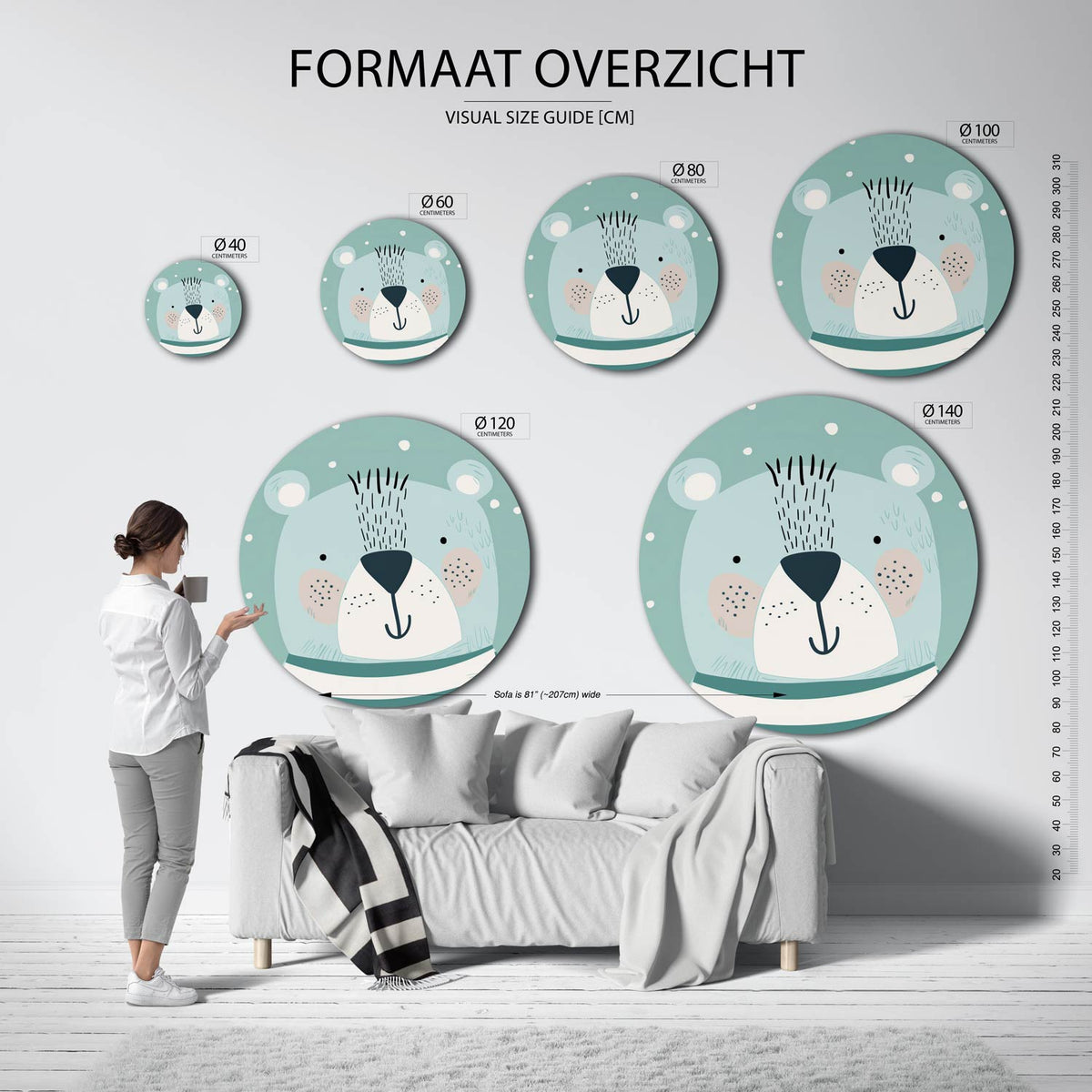 Blauwe beer Muurcirkel – extra productweergave – Een blauwe beer met zwarte en witte details en roze wangen.