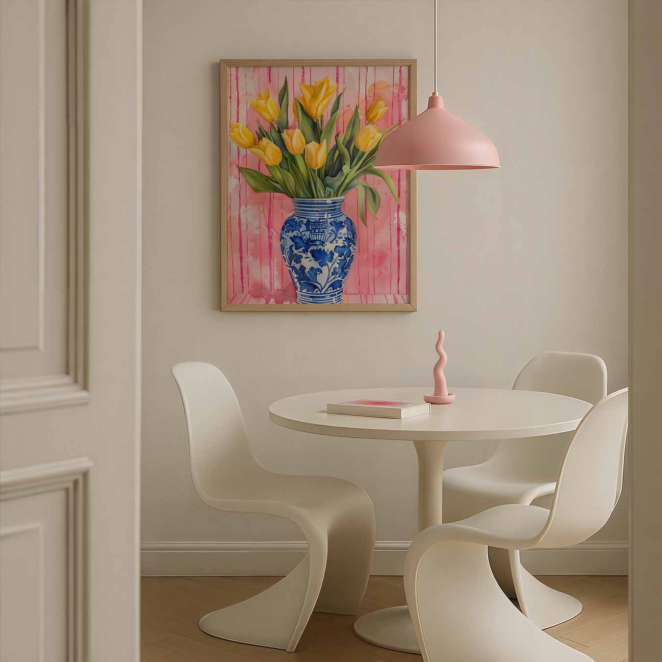 Bloeiende Tulpen in Blauwe Vaas Poster