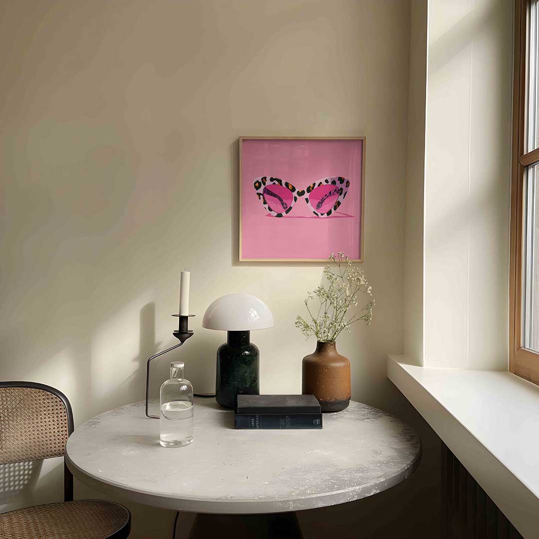 Zonnebril met luipaardprint Poster