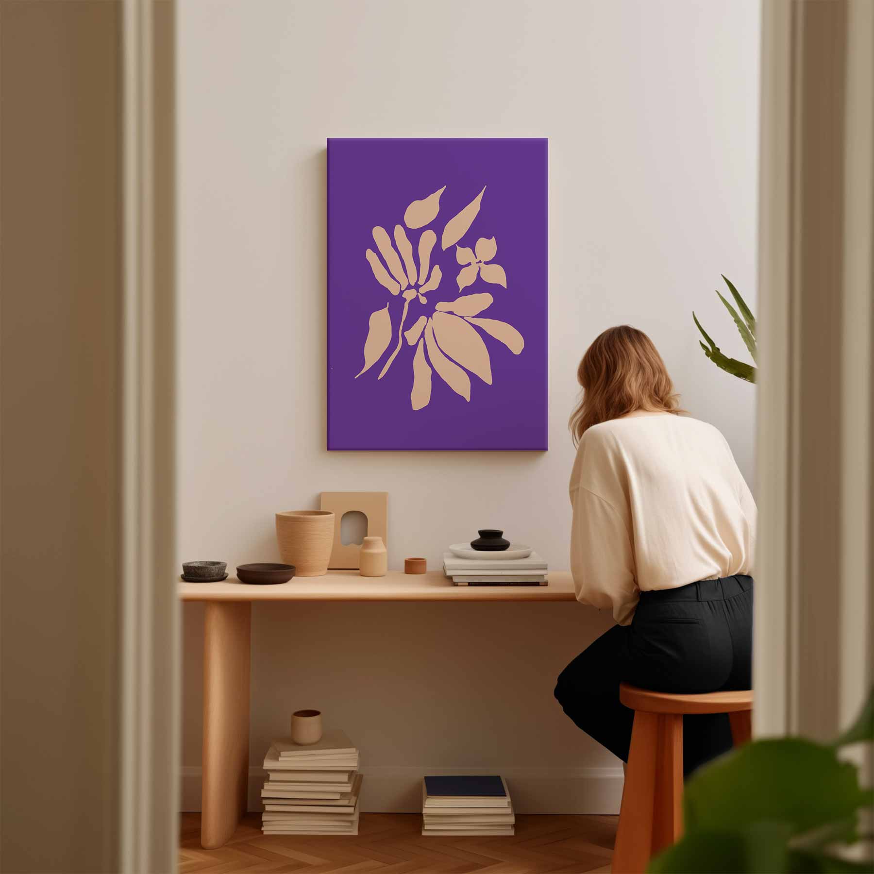 Bloemige Abstractie op Paarse Achtergrond Kunstwerk-canvas-dibond-plexiglas-wanddecoratie-WallArtistic