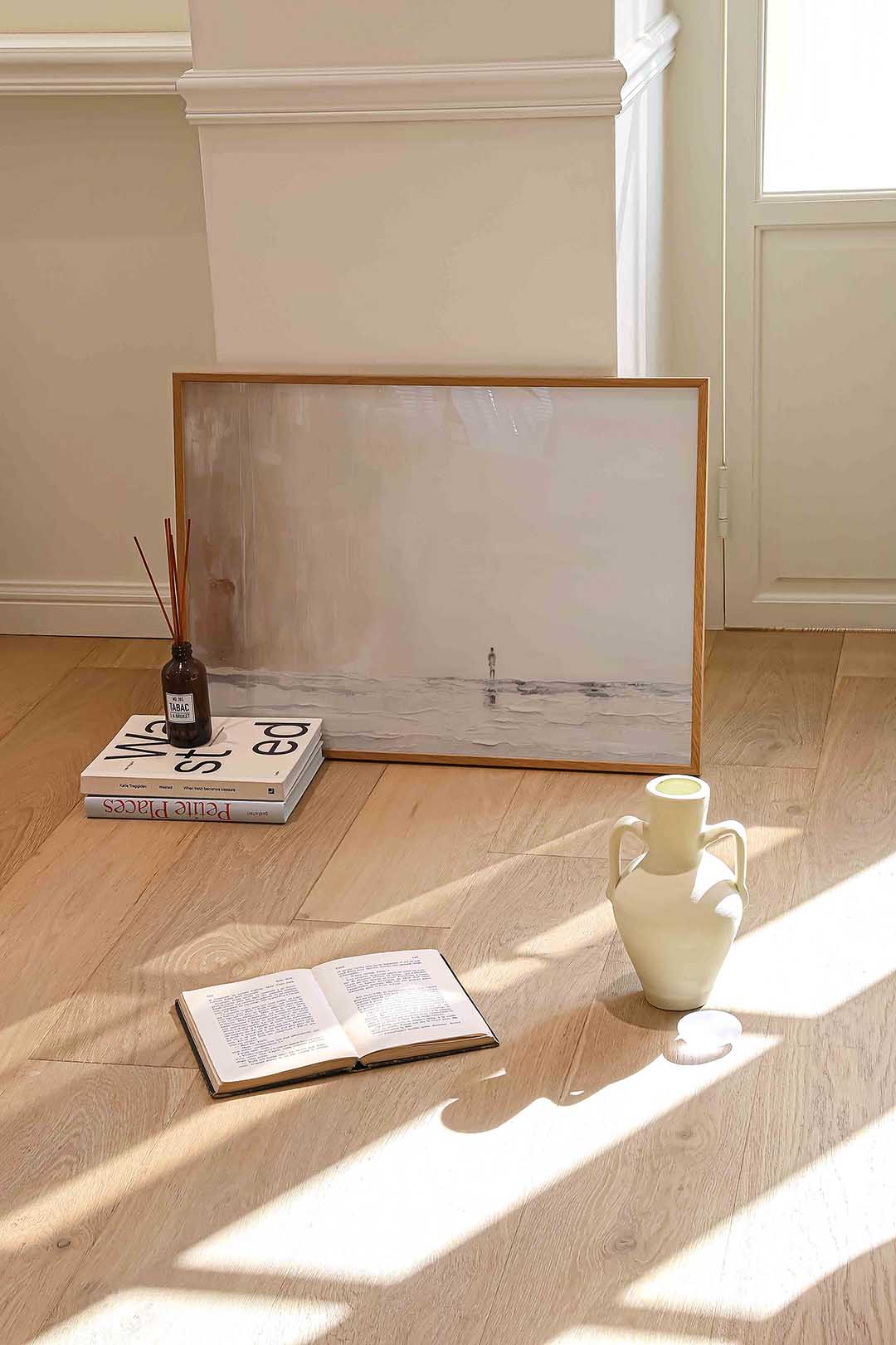 Eenzaam figuur in landschap Poster