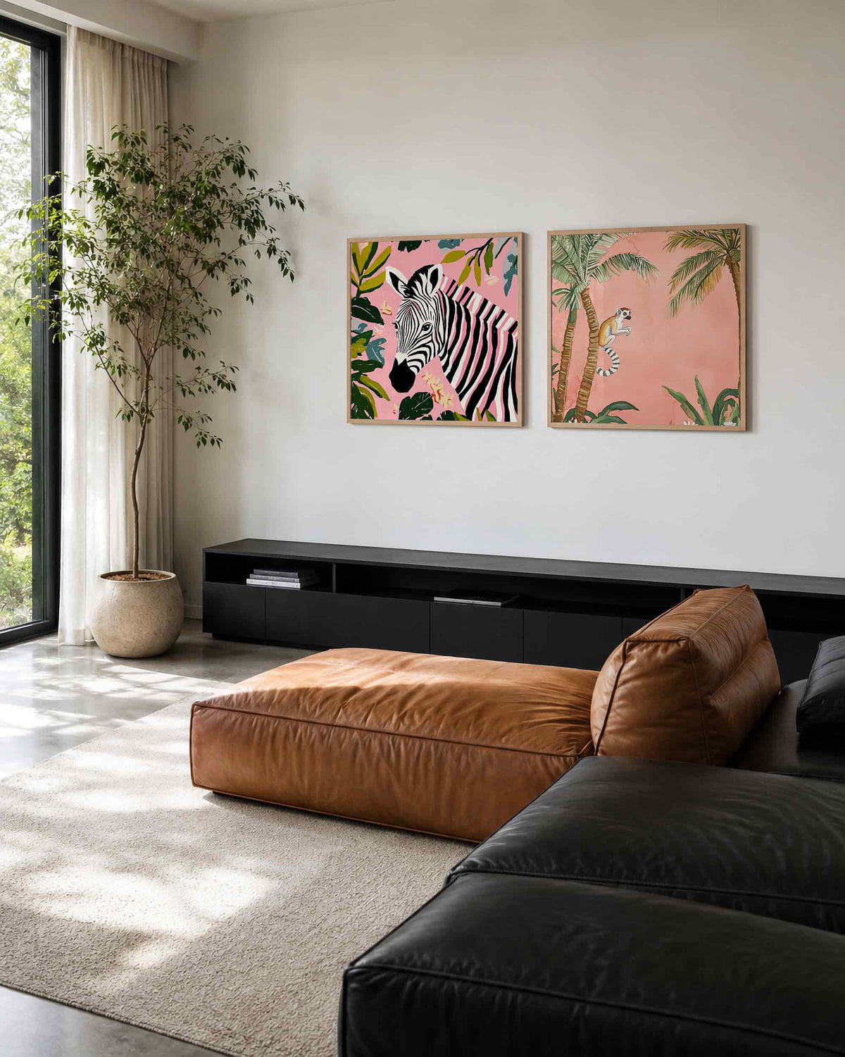 Interieurpresentatie van een tweedelige vierkante posterset met zebra en maki